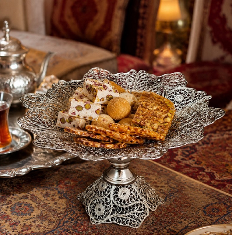 شیرینی خوری لب دالبر ملیله کاری نقره 23 سانتی