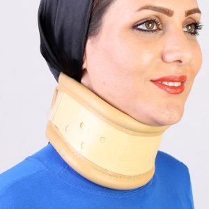 گردنبند طبی سخت با قابلیت تنظیم ارتفاع