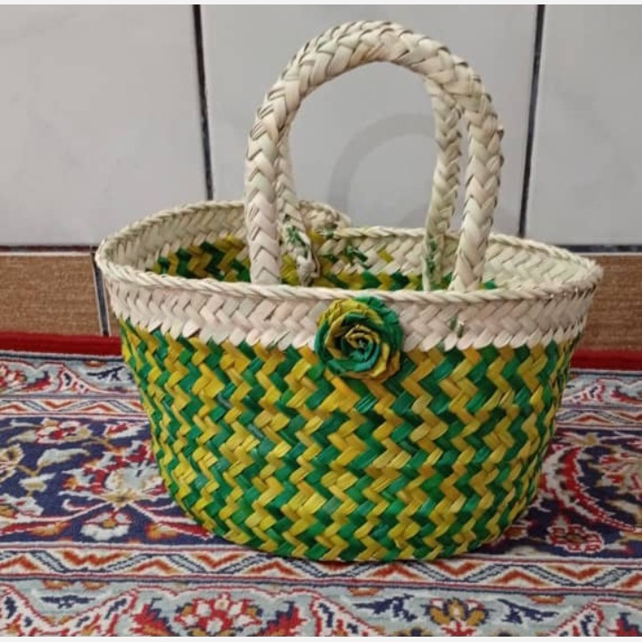 سبد دسته دار حصیری