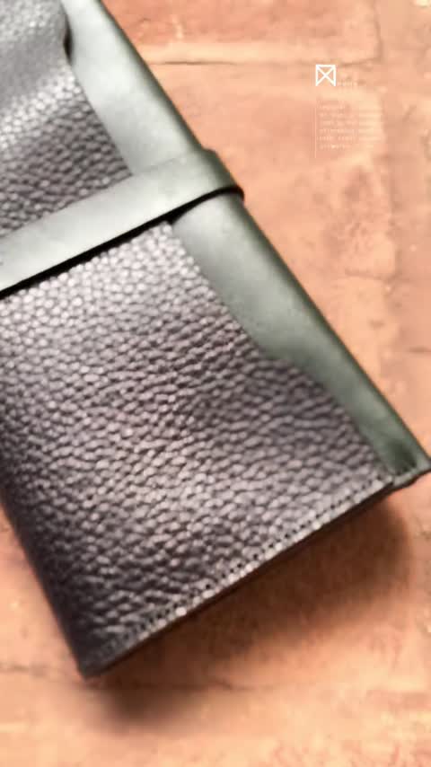 کیف پول بند دار