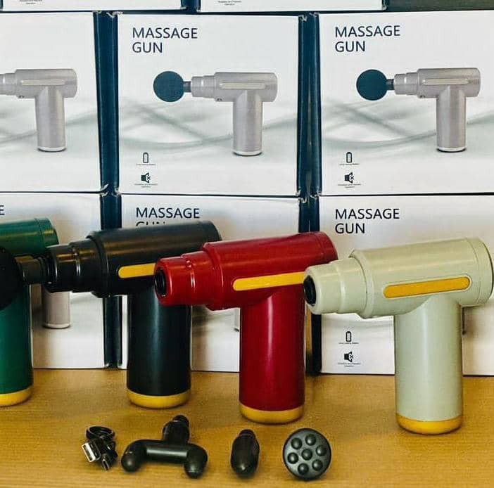 ماساژور تفنگی GUN ماساژور شارژی 6 سرعته با 4 سری ماساژور عضلانی پرقدرت بدون صدا