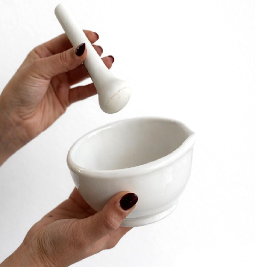 هاون چینی آزمایشگاهی قطر8.5cm