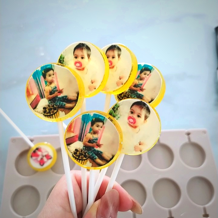 آبنبات استیکری با تصویر اختصاصی