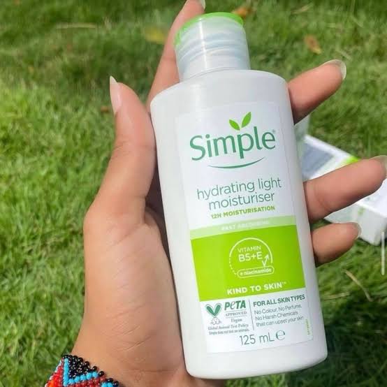 آبرسان و مرطوب کننده لایت سیمپل Simple حجم 125 میل