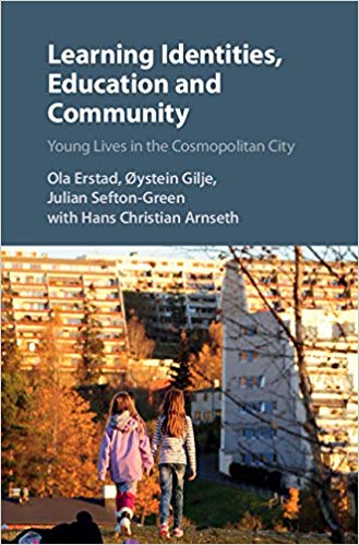 خرید و دانلود نسخه کامل کتاب Learning Identities  Education and Community: Young Lives in the Cosmopolitan City