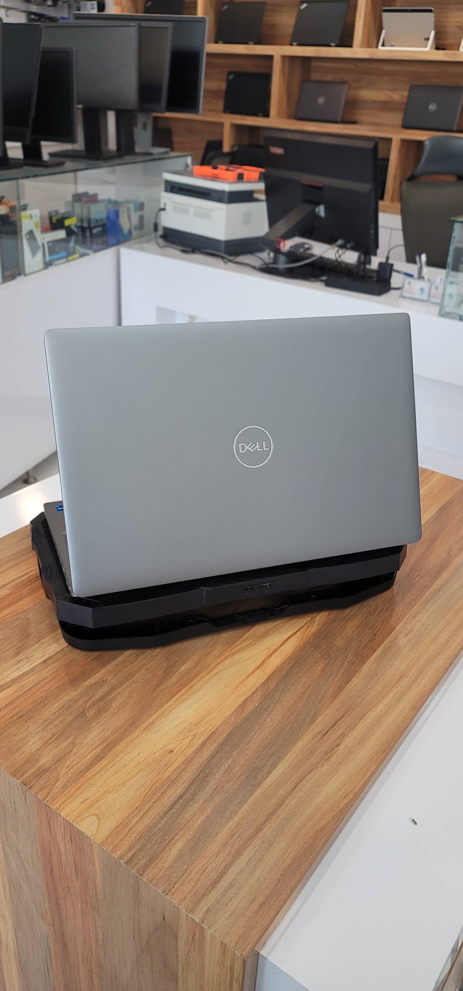 dell latitude5521/i5-11500h/16gb/512gb ssd