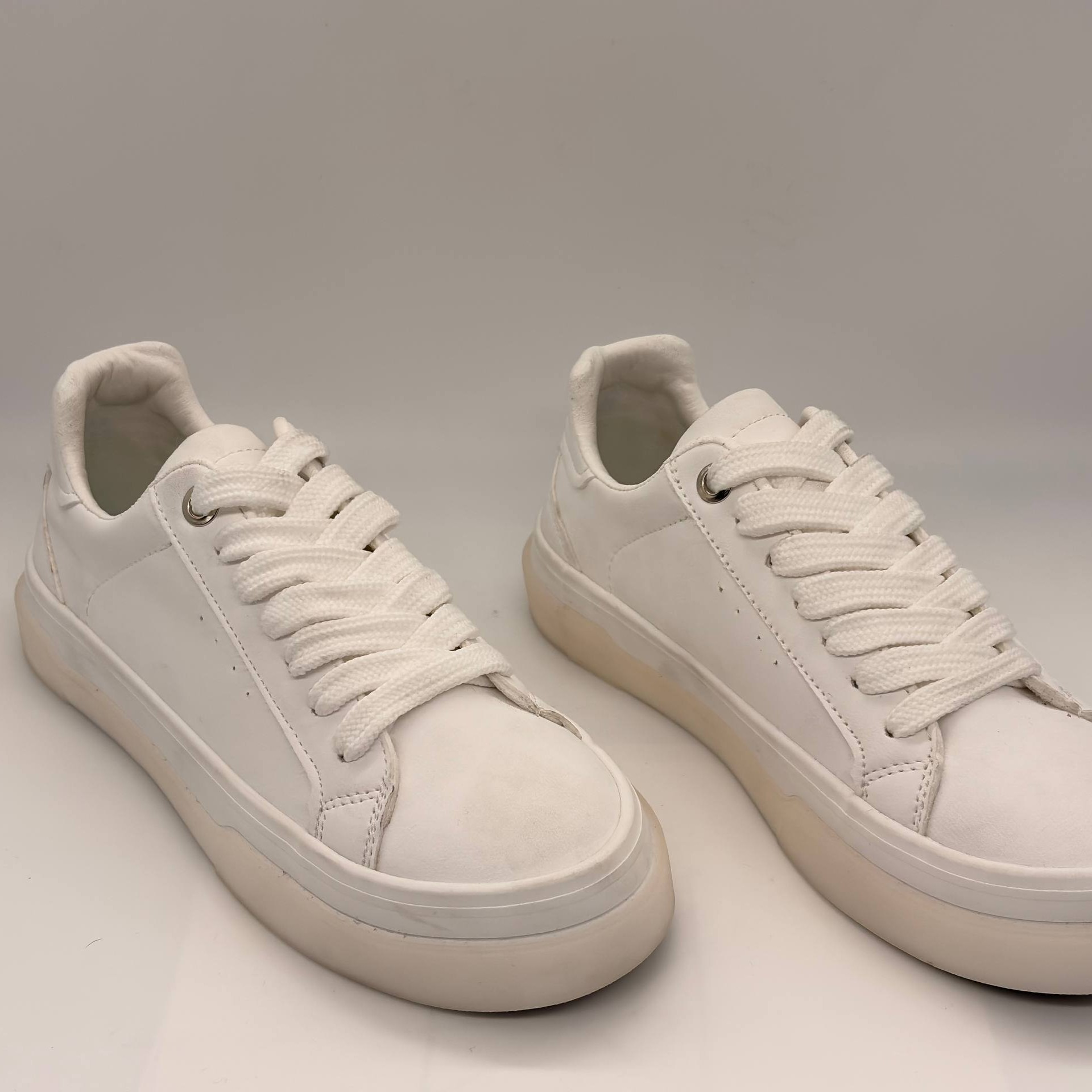 ونس زارا Zara Vans رنگ سفید