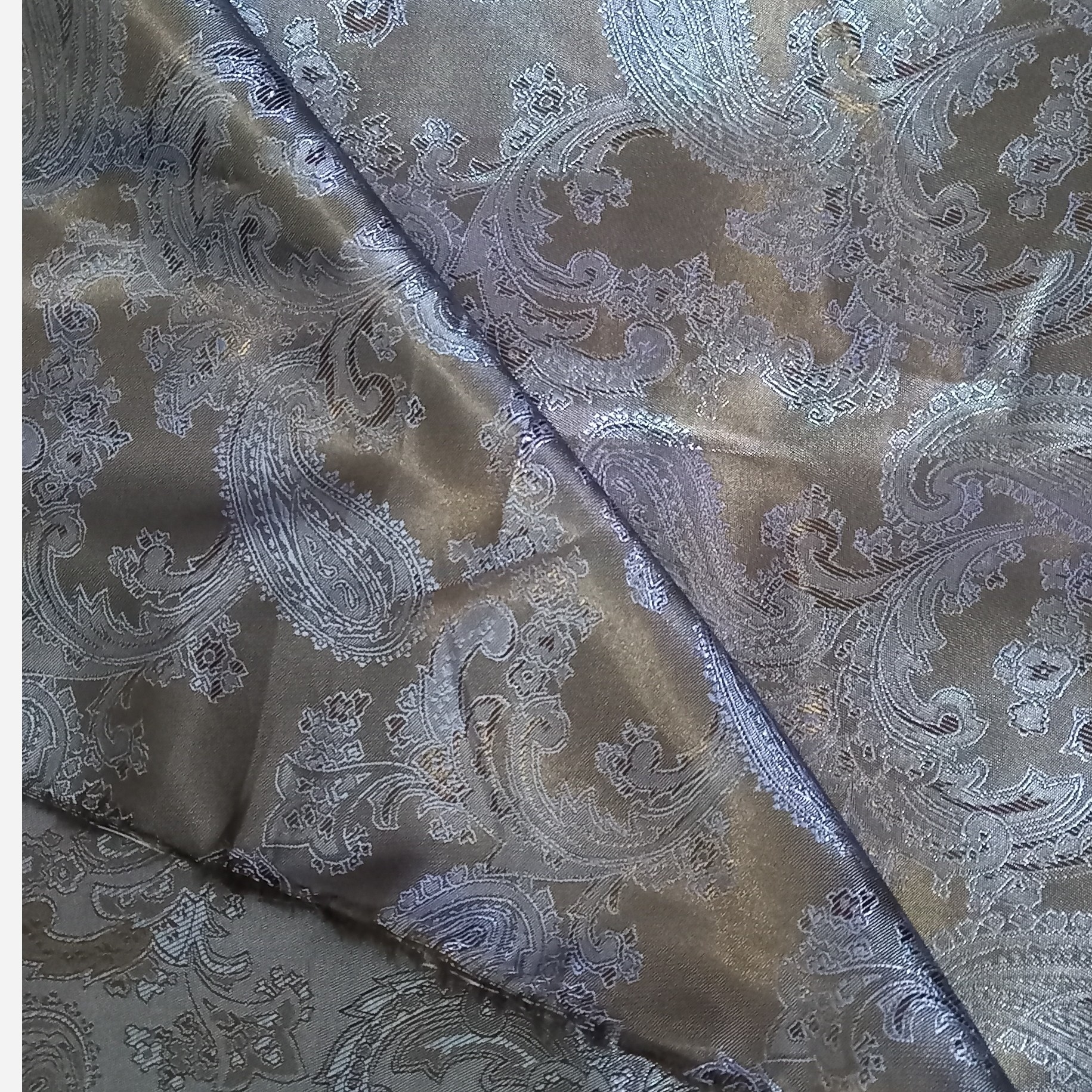 پارچه ساتن طرح ابریشمی ترمه ای
