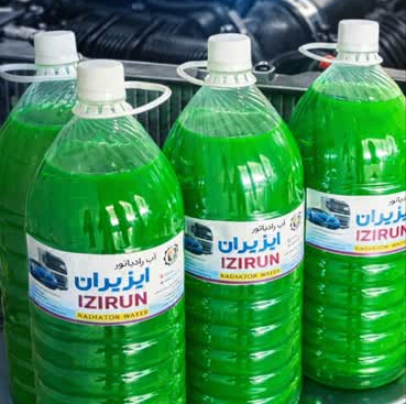 آب رادیاتور سبز