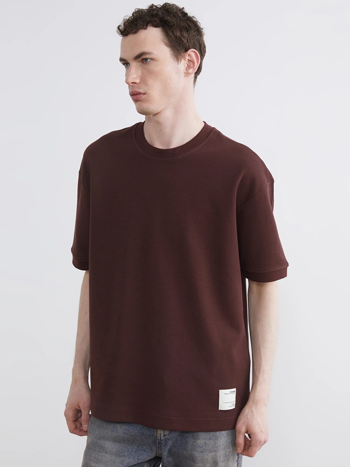 تیشرت باکسی یقه گرد pull and bear زرشکی