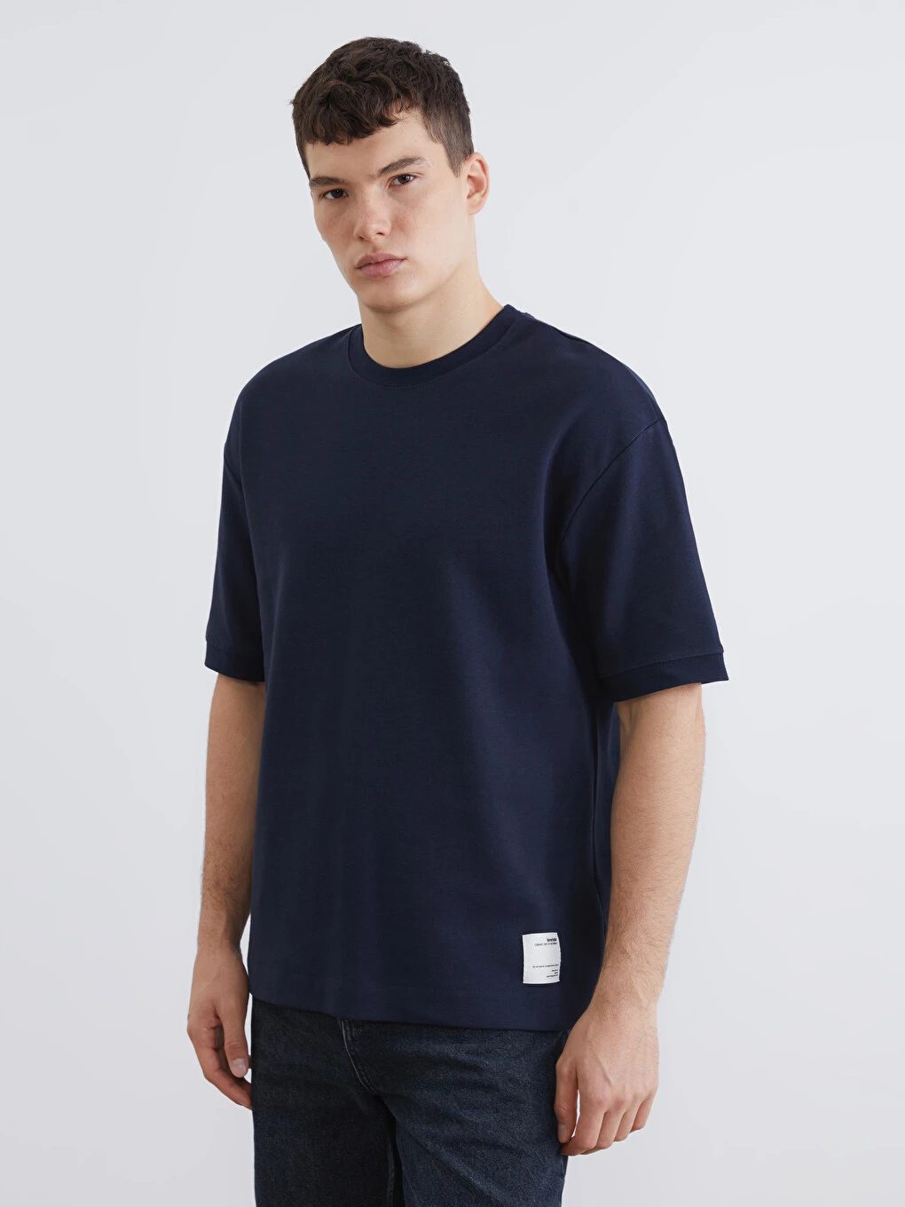 تیشرت باکسی یقه گرد pull and bear سرمه ای