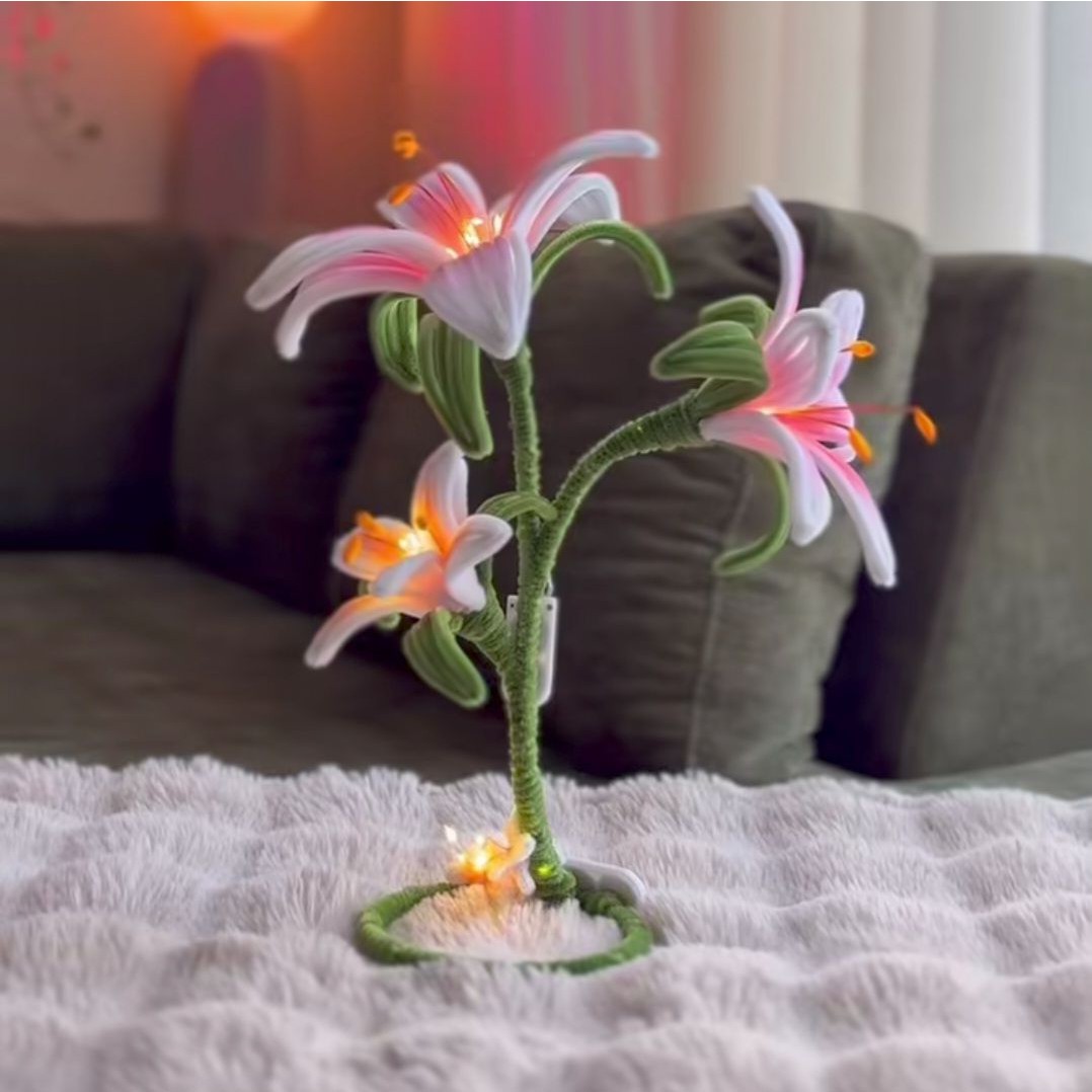 چراغ خواب مخمل سه شاخه مدل افسون