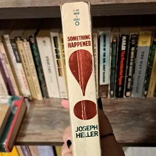 کتاب زبان اصلی Something Happened ByJoseph Heller اورجینال زبان انگلیسی