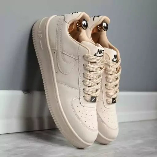 کتونی مدل نایک ایرفورس اسپرت مردانه و زنانه رنگ کرم سایز 36تا44 Nike Air Force