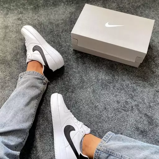 کتونی مدل نایک ایرفورس اسپرت مردانه و زنانه رنگ سفید نایک مشکی سایز 41تا44 Nike Air Force 