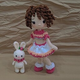 عروسک دستبافت دختر آناهیتا همراه عروسک خرگوش 