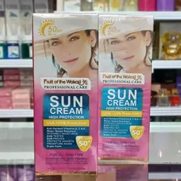 کرم ضد آفتاب بی رنگ ووکالی Spf 50 حجم 130 میل