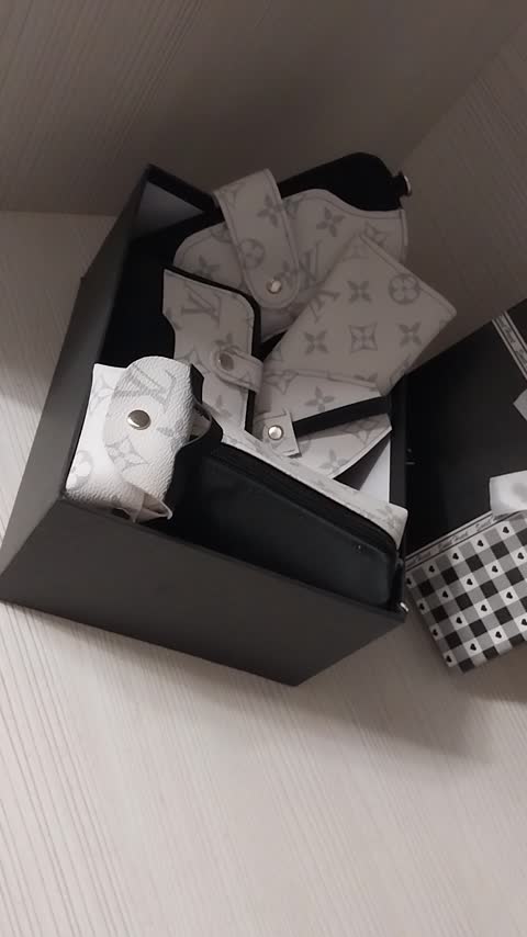 ست داخل کیف