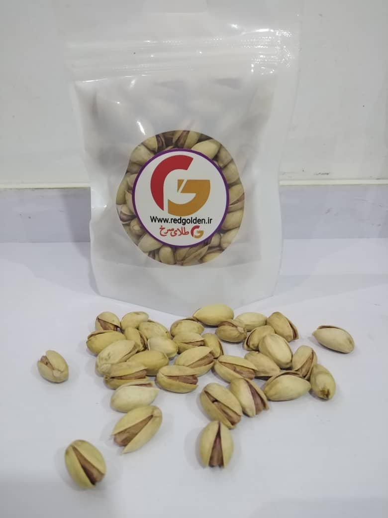 پسته بادامی