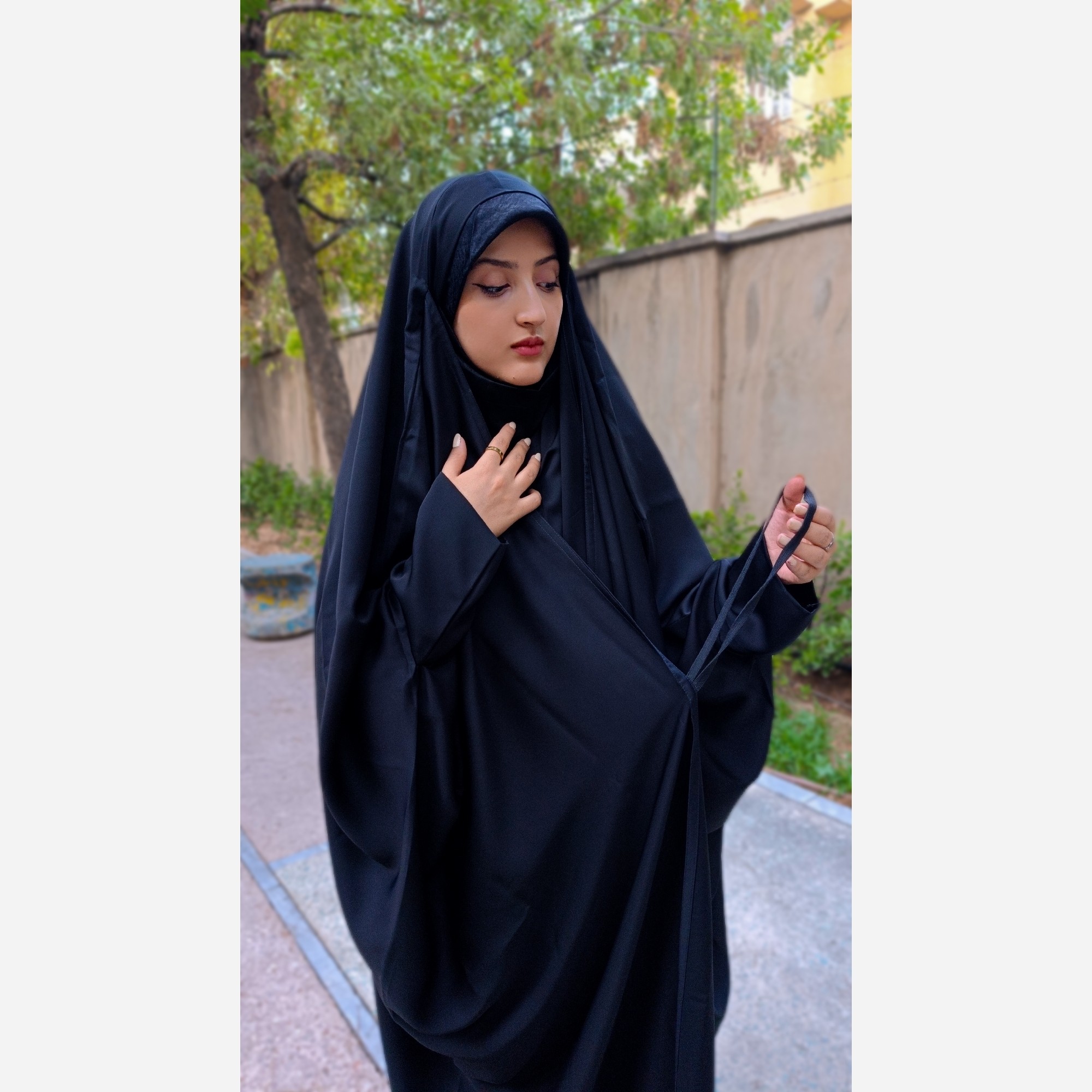 چادر بحرینی چپ و راستی کرپ کره اصل