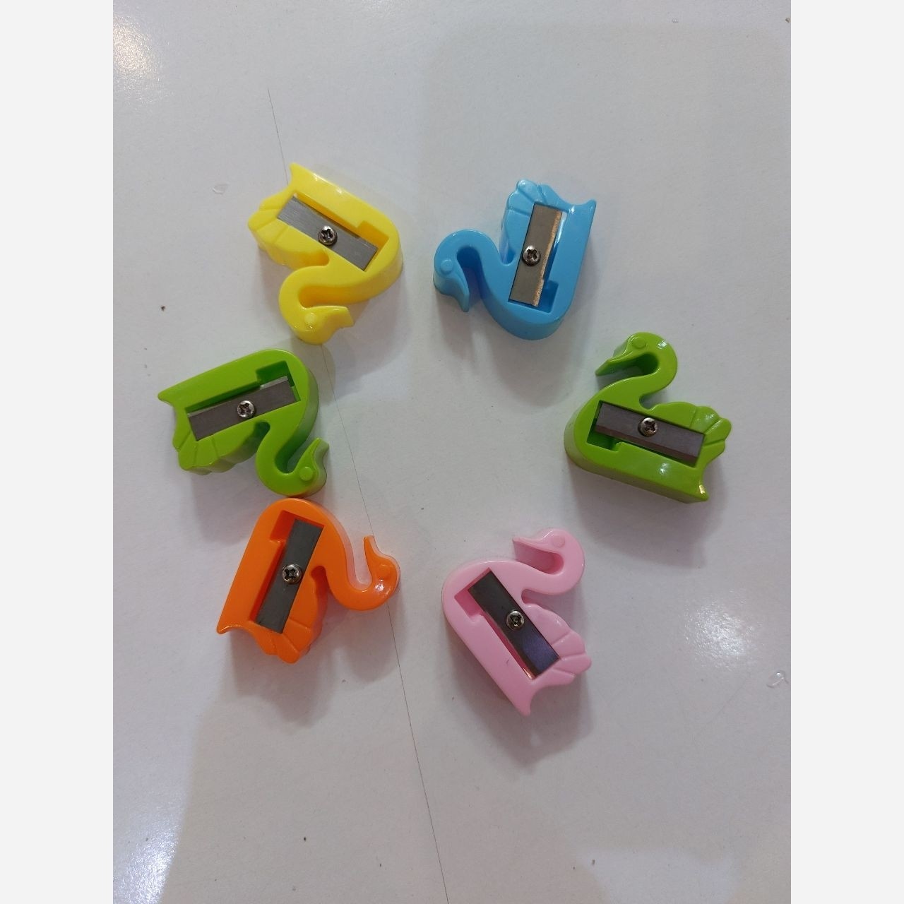 تراش رنگی طرح قو
