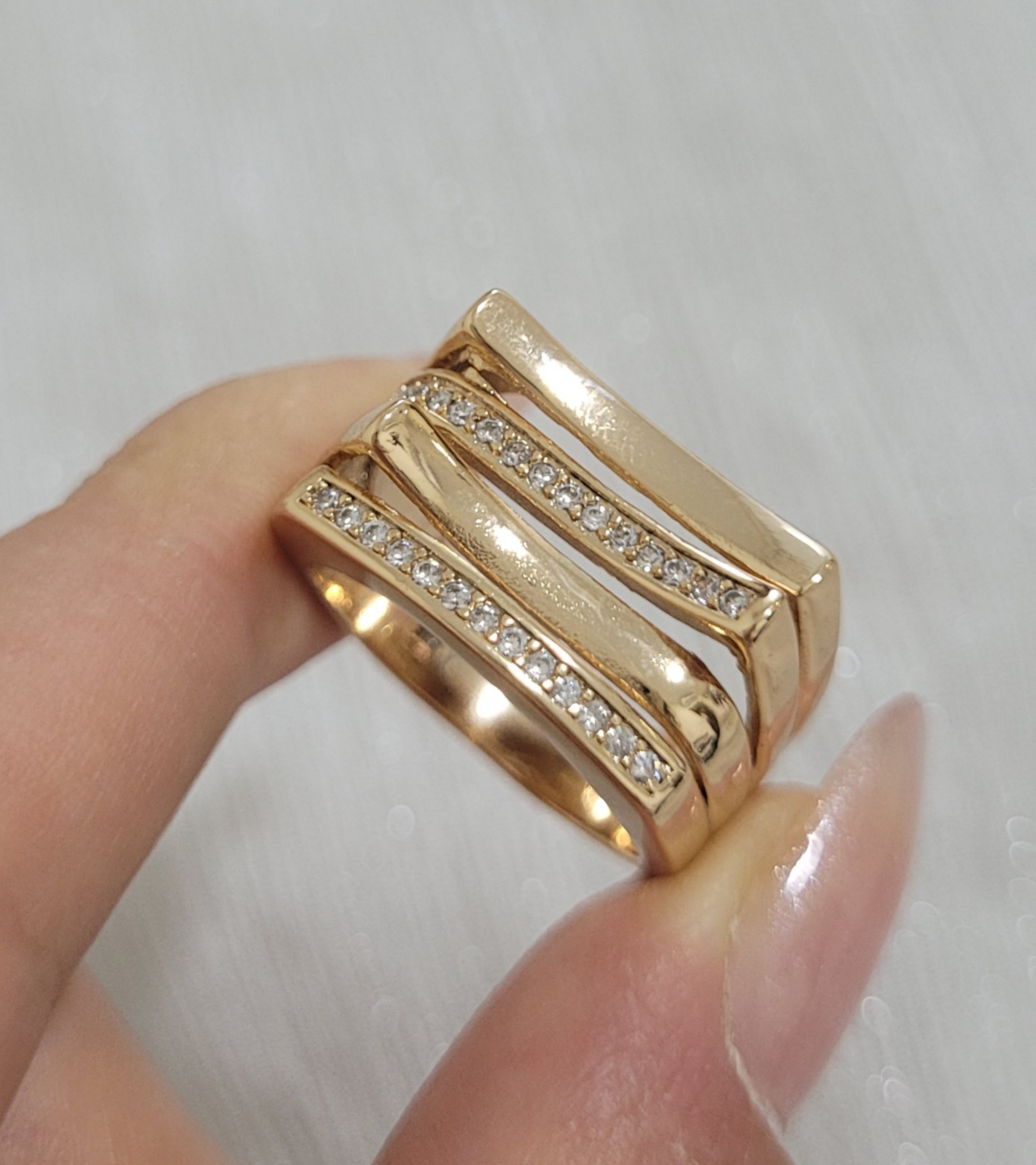 انگشتر نگینی برند ژوپینگ کد 562