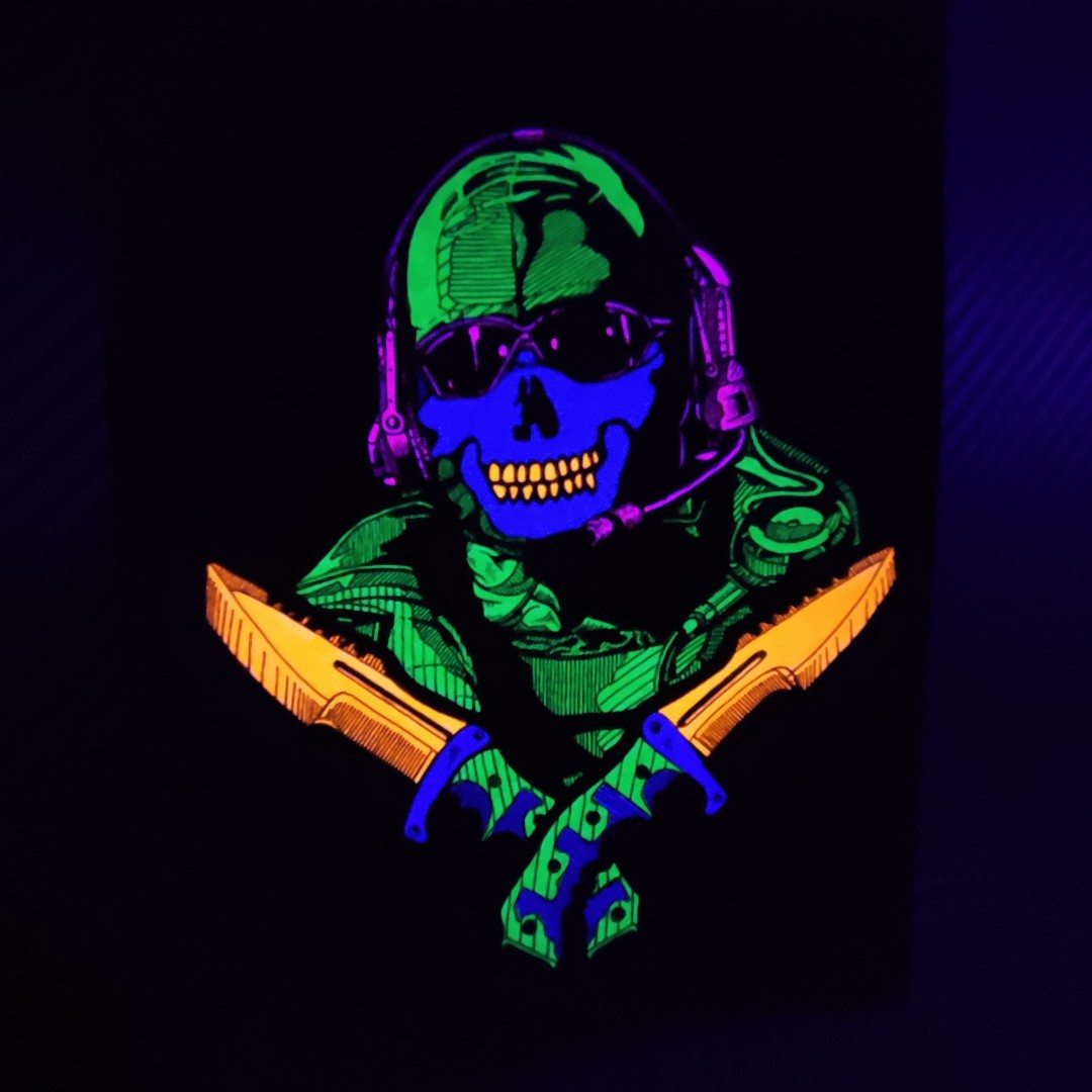 تابلو بلک لایت طرح گوست شماره سه Blacklight