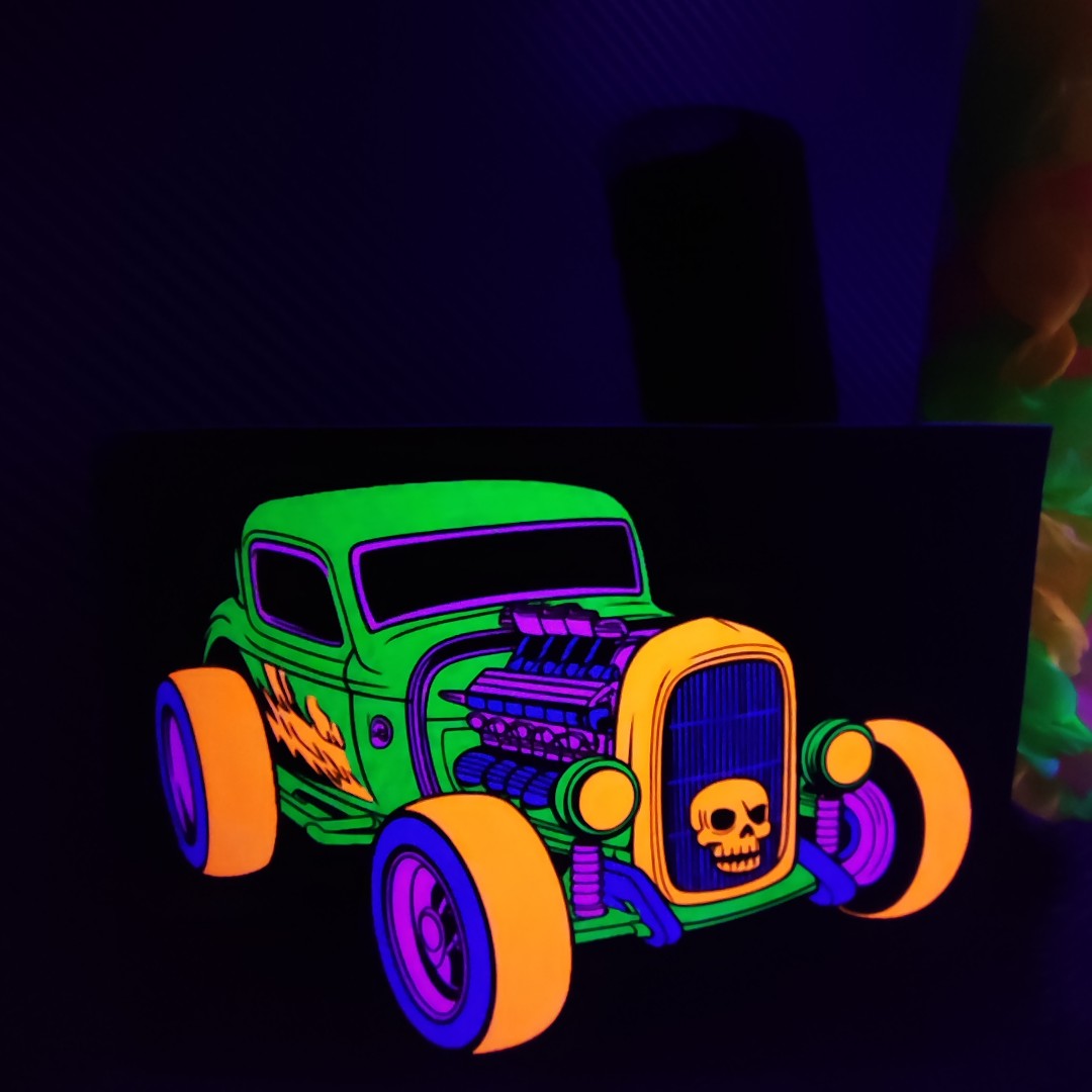 تابلو بلک لایت طرح ماشین سه Blacklight