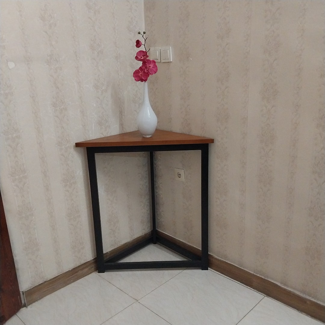 میز کنسول کنارسالنی مدل کنجی