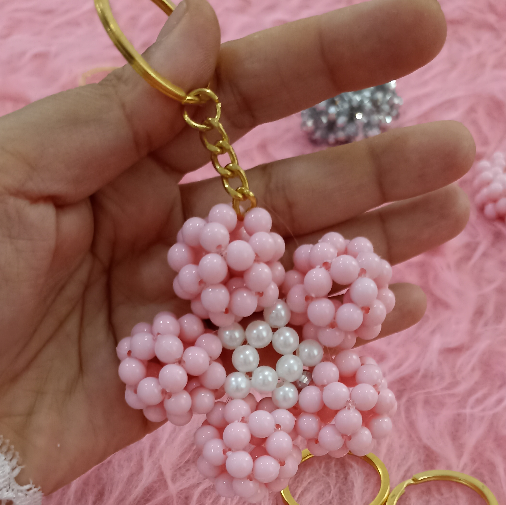 جاسوییچی شکوفه مرواریدی
