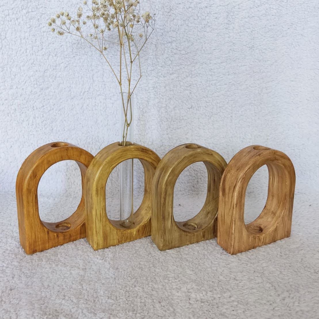 یک عدد گلجا با شیشه طرح چوب مدل کمان ، گلجای مدل هلالی ، گلجای کمانی ، گلجا طرح چوب هلالی ، گلجا رنگ شده ، گلجا مدل سقفی