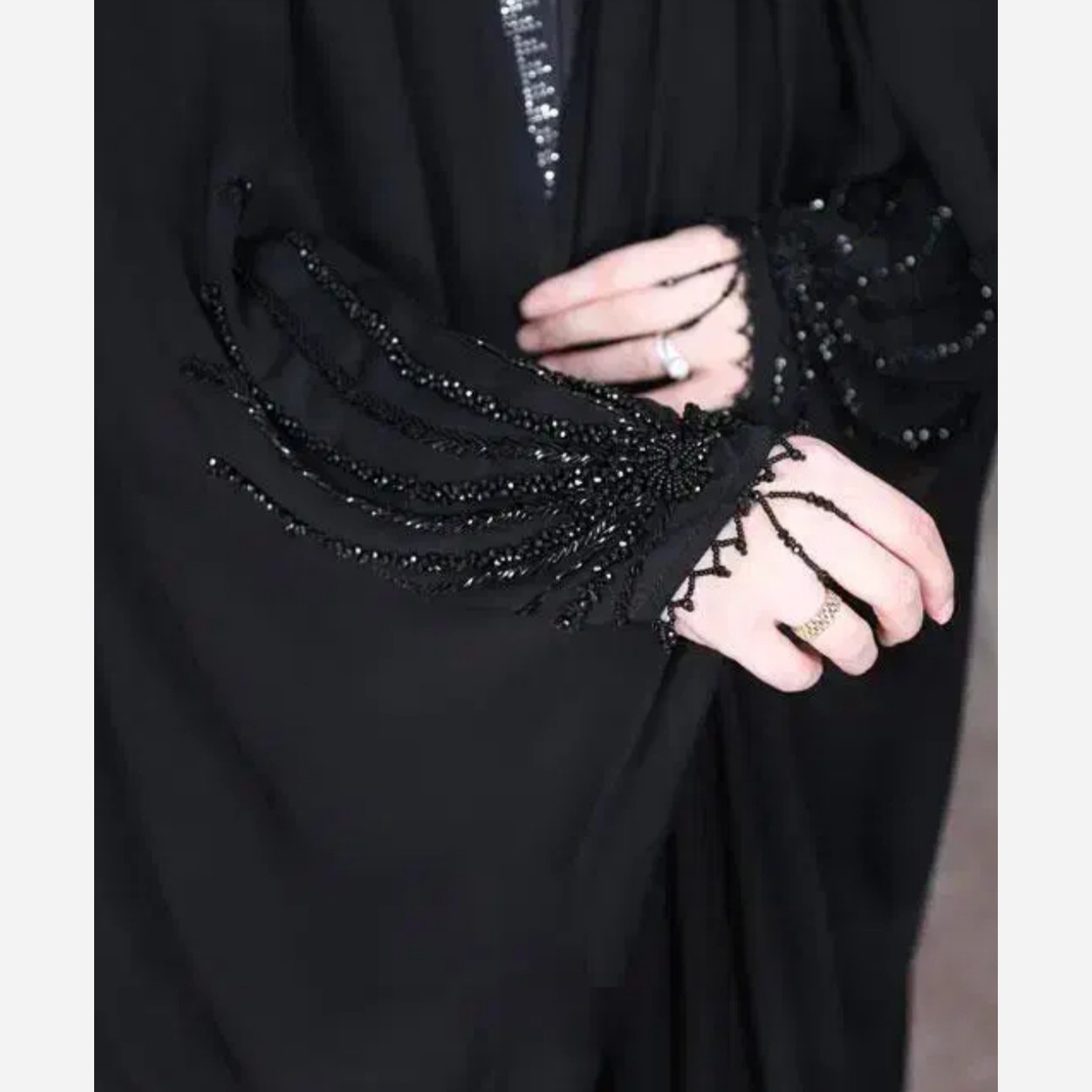 چادر جده منجوق دوزی مدل آذرخش