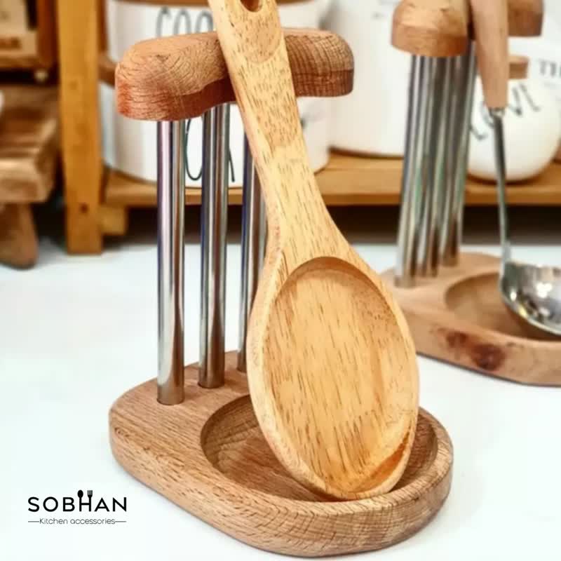 جاقاشقی کنار گازی چوب و فلز