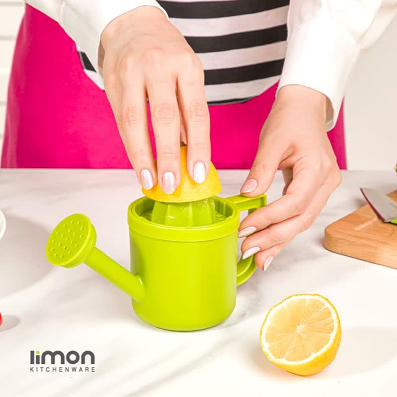 آبمیوه گیر دستی طرح آبپاش لیمون