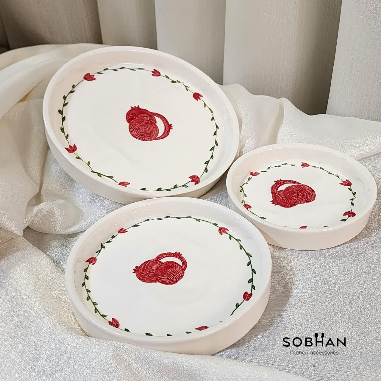 پیتزا خوری اناری سه تیکه