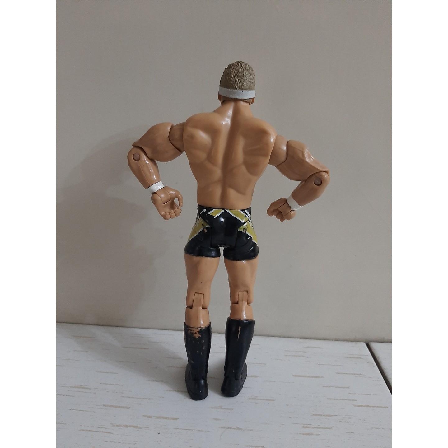 اکشن فیگور کشتی کج KENNY DYKSTRA برند JAKKS PACIFIC سال ساخت 2004