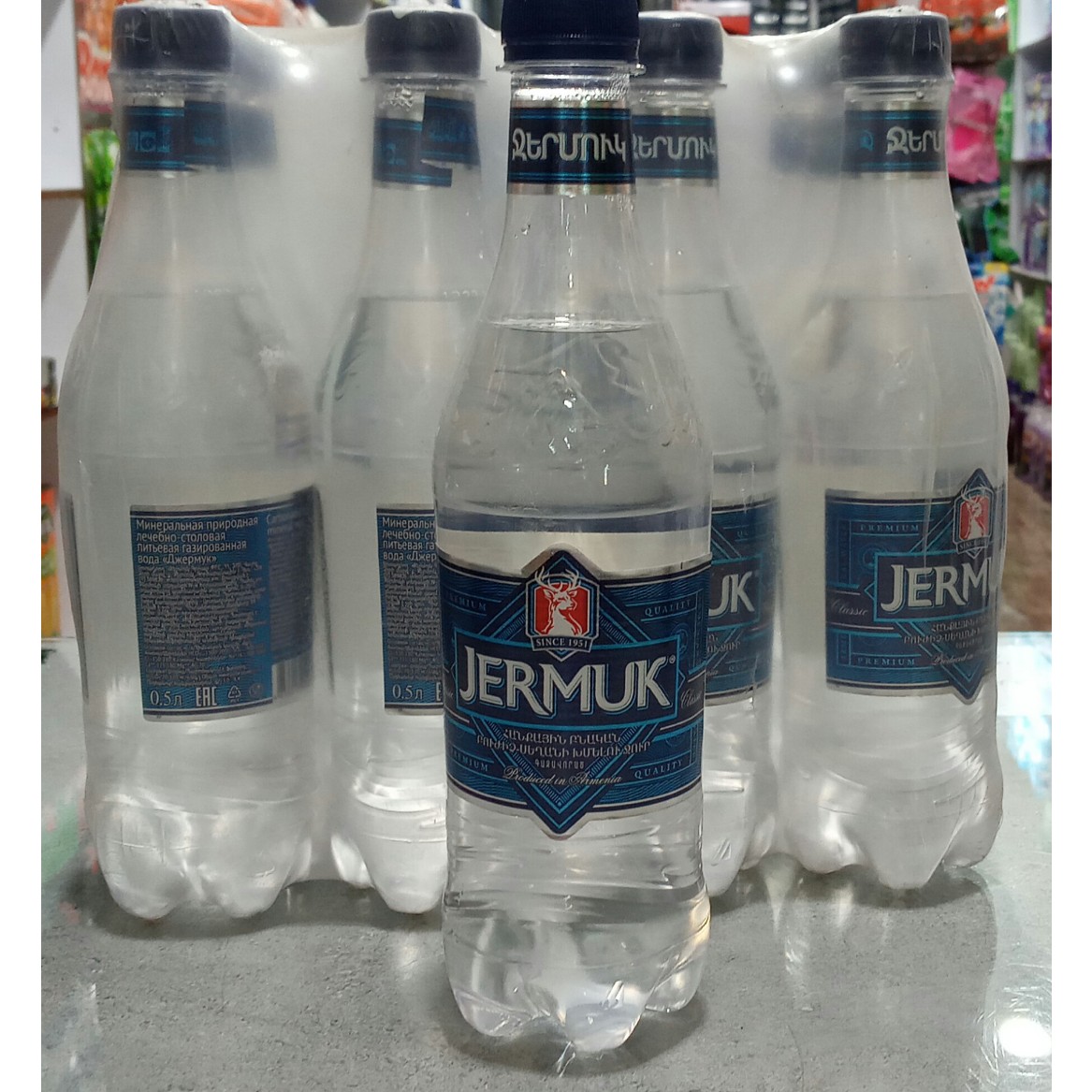 آب گاز دار جرموک نیم لیتر اصل پالت 12 عددی
