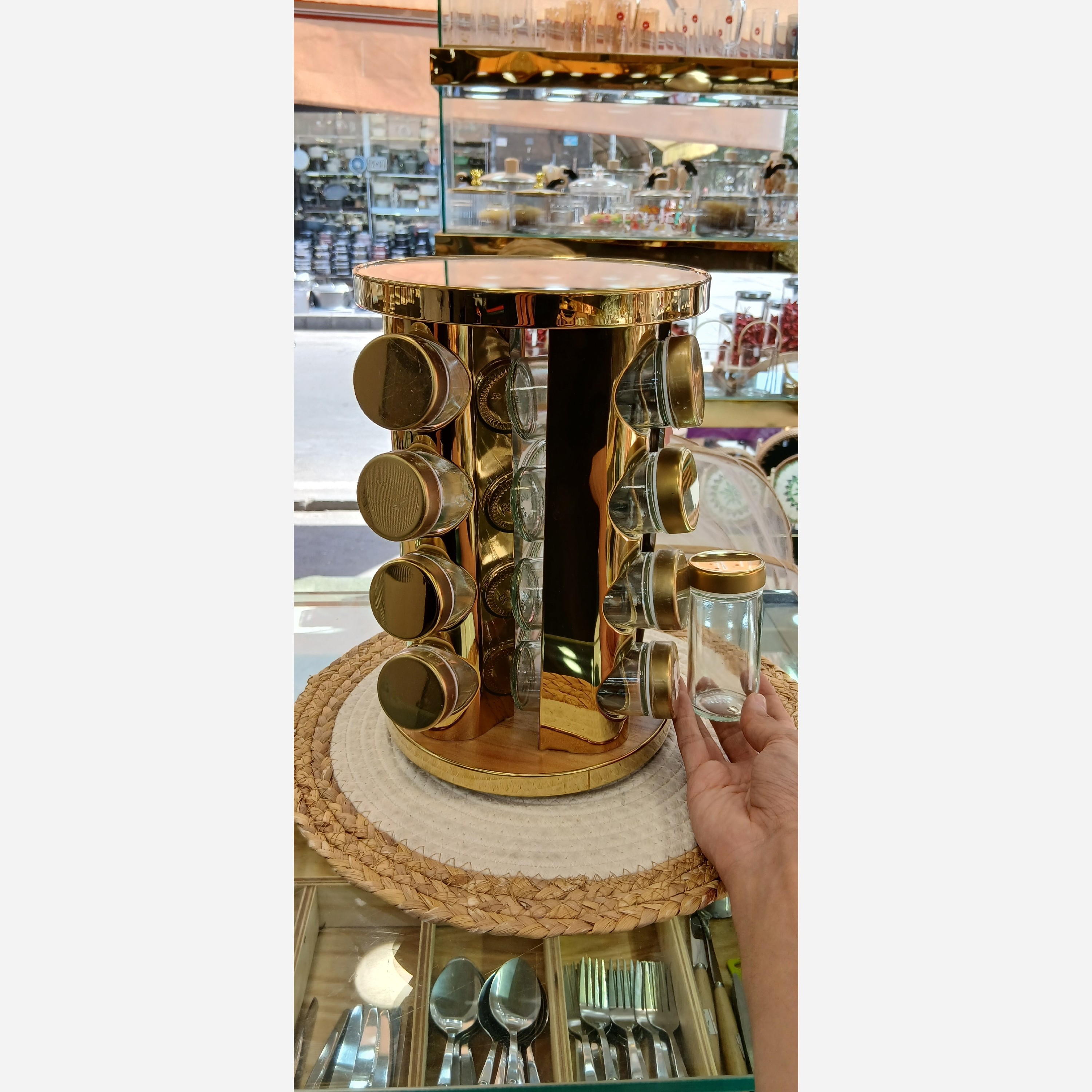 استند ادویه چرخشی استیل طلایی(16عددی)