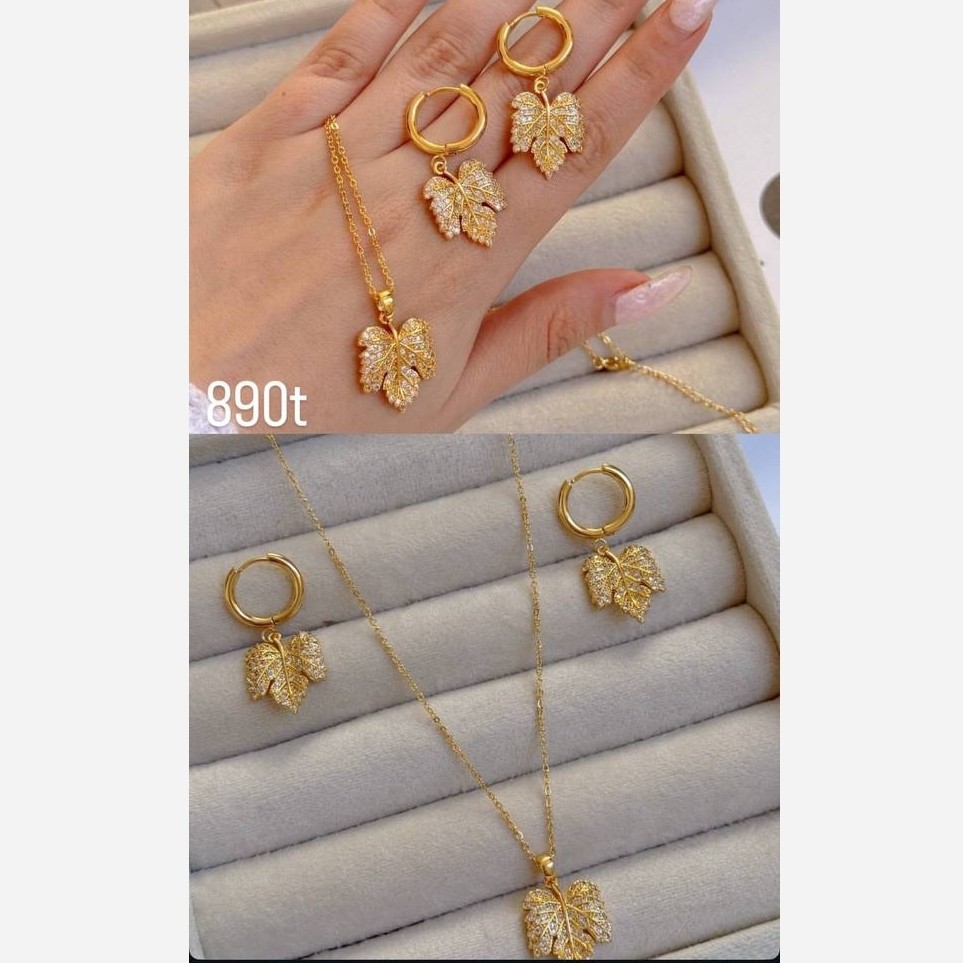 نیمست جذاب طلایی