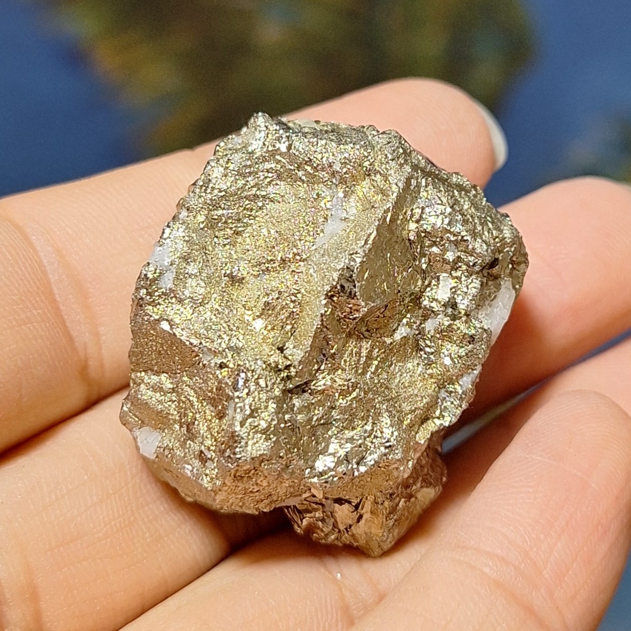 پیریت طلایی سنگ صد در صد طبیعی سرشار از خواص و انرژی کد 35532