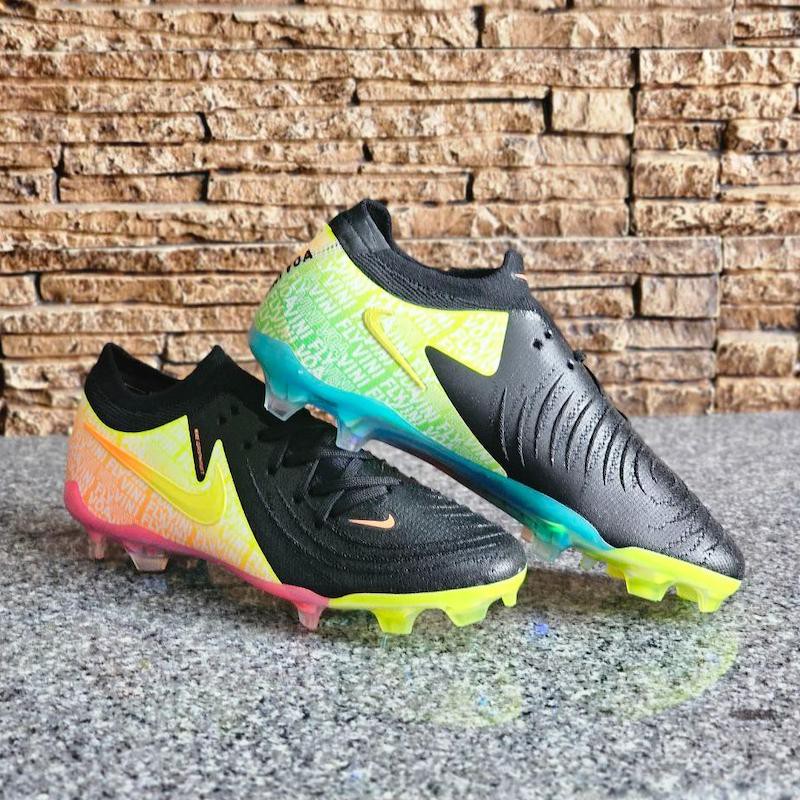 کفش فوتبال نایک فانتوم جی ایکس Nike Phantom GX 2