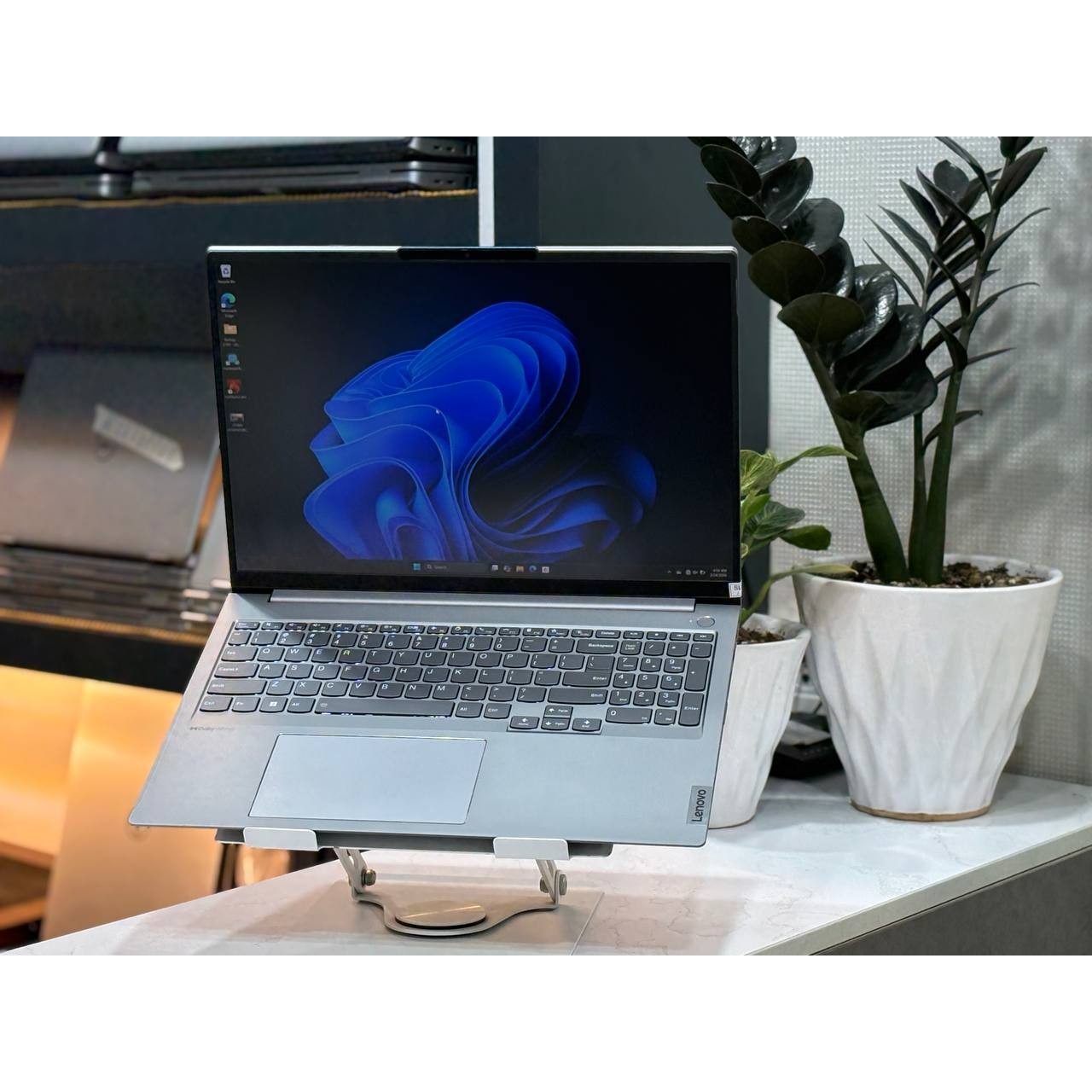 لپتاپlenovo think book 21j2 ryzen7-7840H 16gbddr4 512gbssd 6gb-rtx 3050 15'6 2k