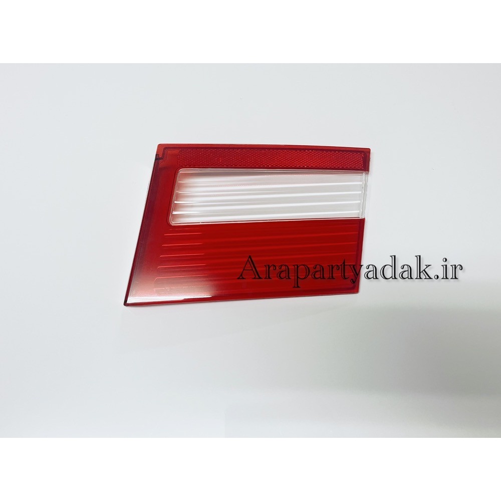 طلق چراغ خطر عقب سمند LX روی صندوق راست (شاگرد)