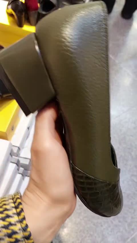 کفش پاشنه 3 تمام چرم طبیعی گاوی 