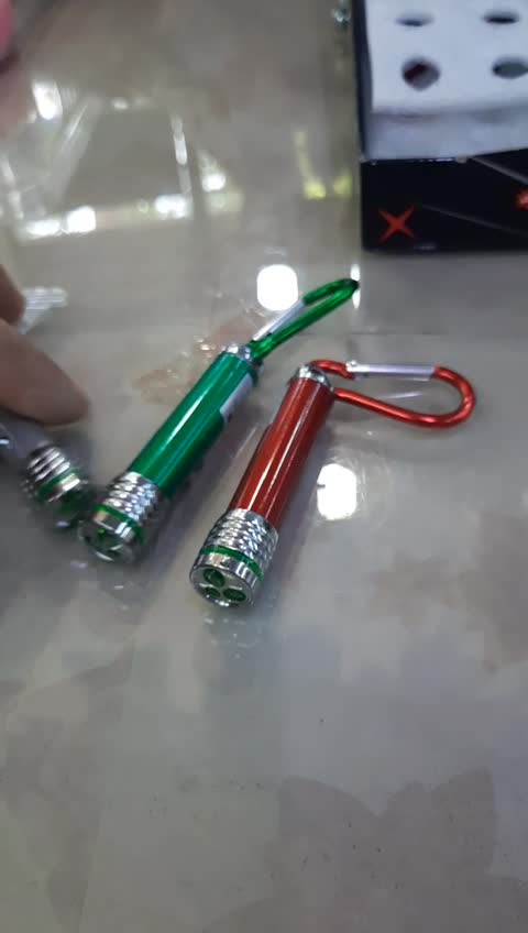 چراغ قوه چهار کاره ،سرکلیدی