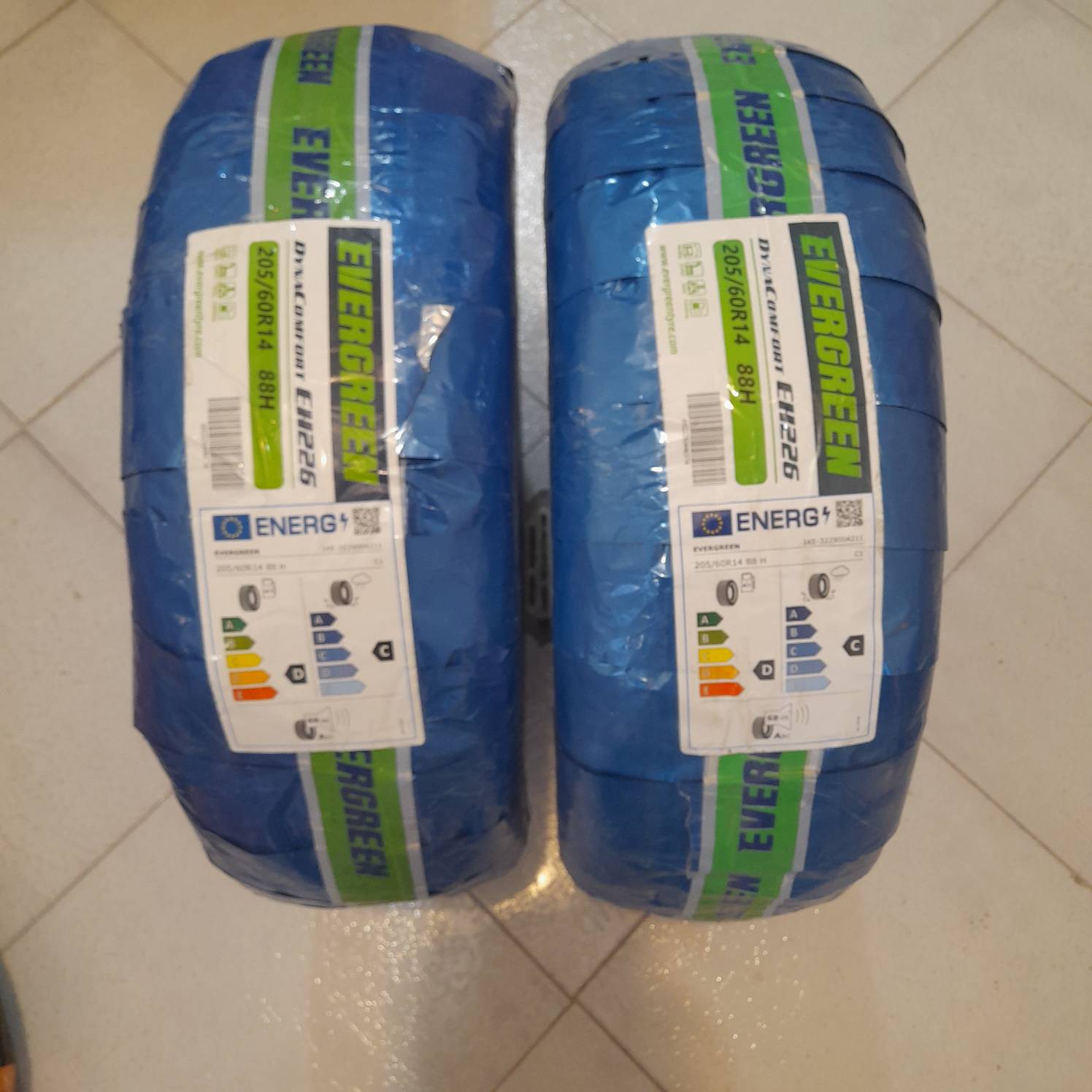 لاستیک اورگرین سایز 205/60/14 مدل EH226 تولید 2025 - دو حلقه