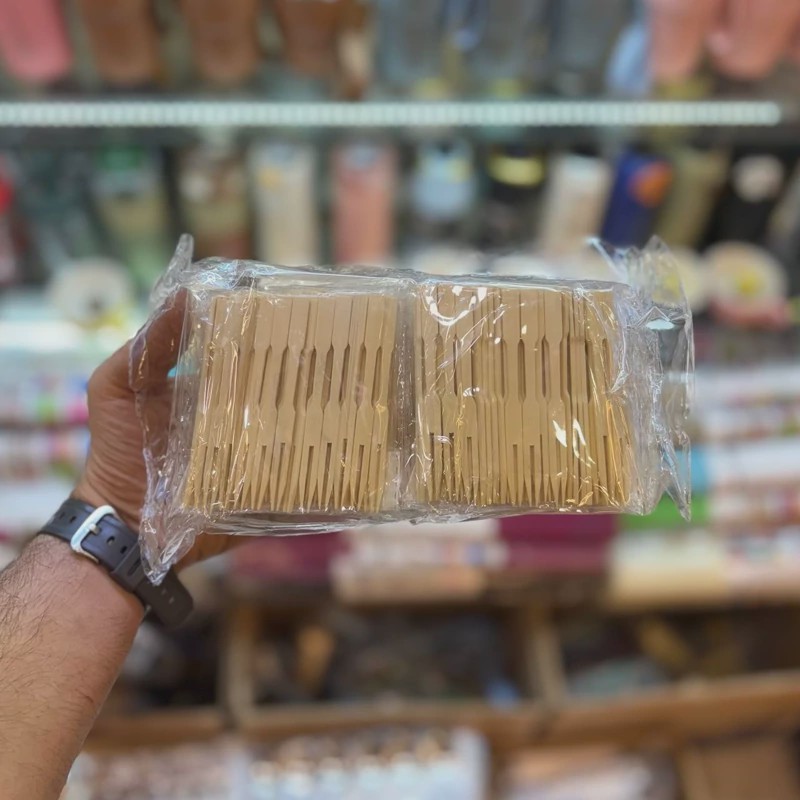 چوب مزه خوری بامبو . چنگال زیتون خوری . چنگال ترشی خوری