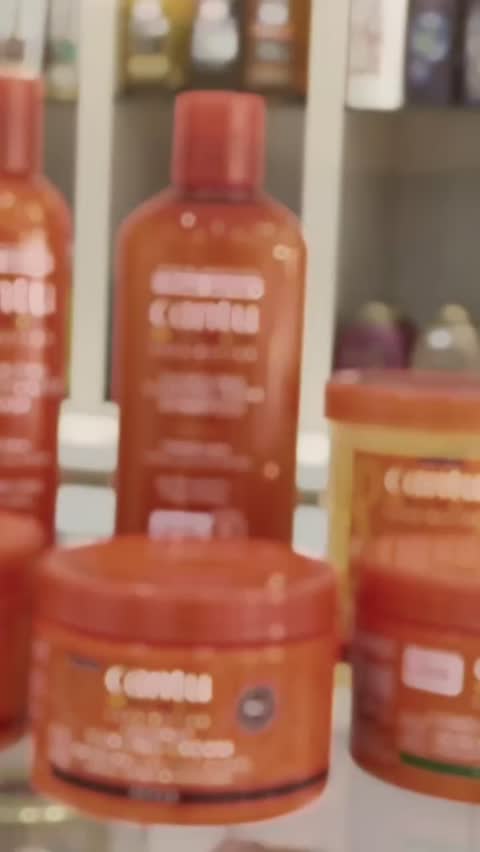 کرم استایل کنتو مخصوص موهای فر مخصوص بعد حمام و رفع خشکی و وزی موهای فر و درمان خشکی فرفری و حالت دهنده عالی 