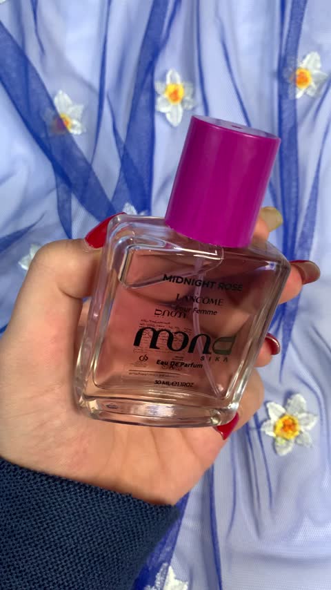 عطر زنانه موند رایحه Midnight Rose حجم 30 میل