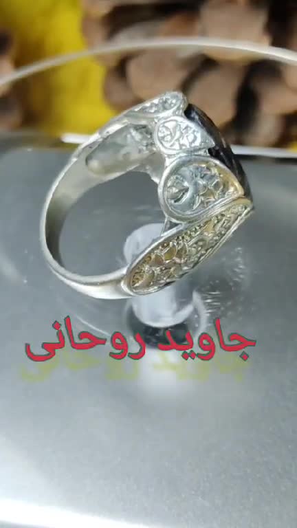 انگشتر مردانه یاقوت کبود درشت آفریقایی تراش جواهری بدون بهسازی 